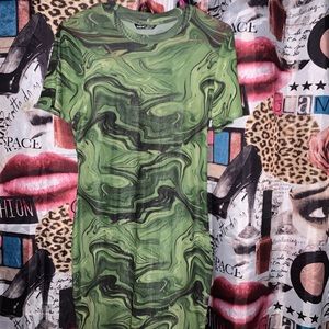 Green marble print dress